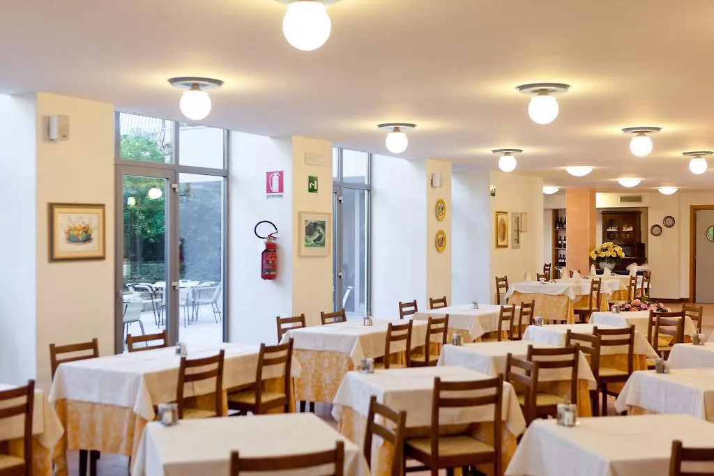 Hotel Idania Bardolino