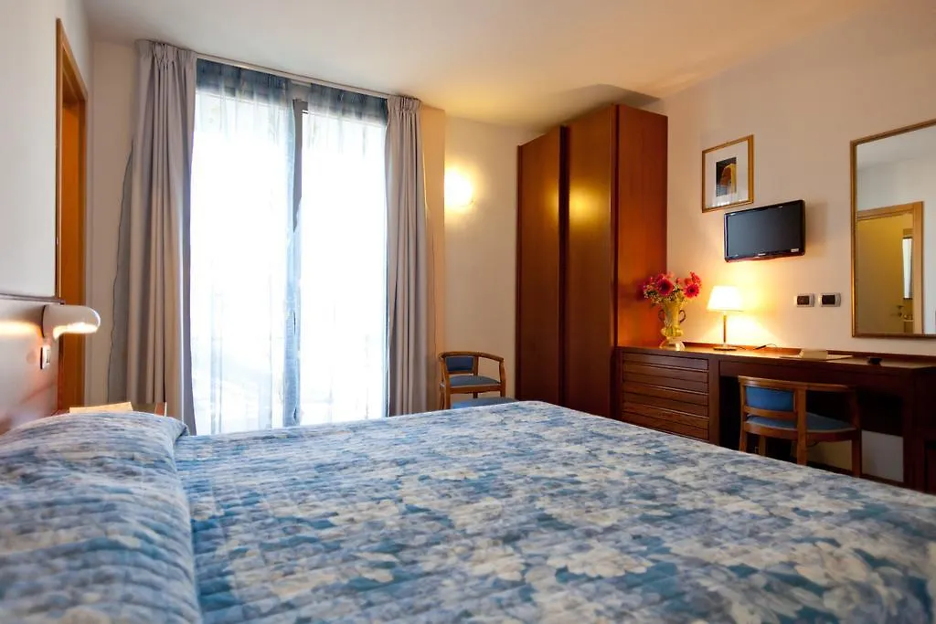 Hotel Idania Bardolino