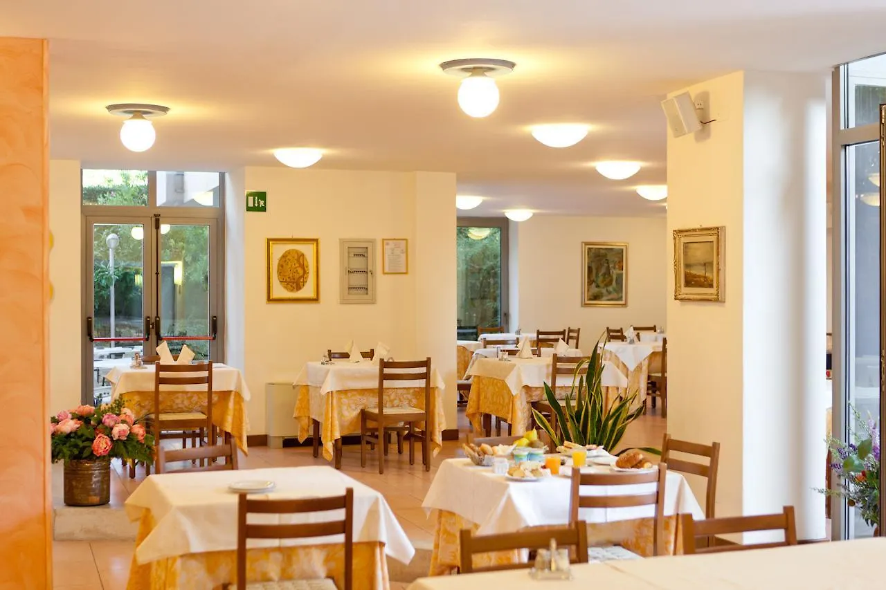 Hotel Idania Bardolino