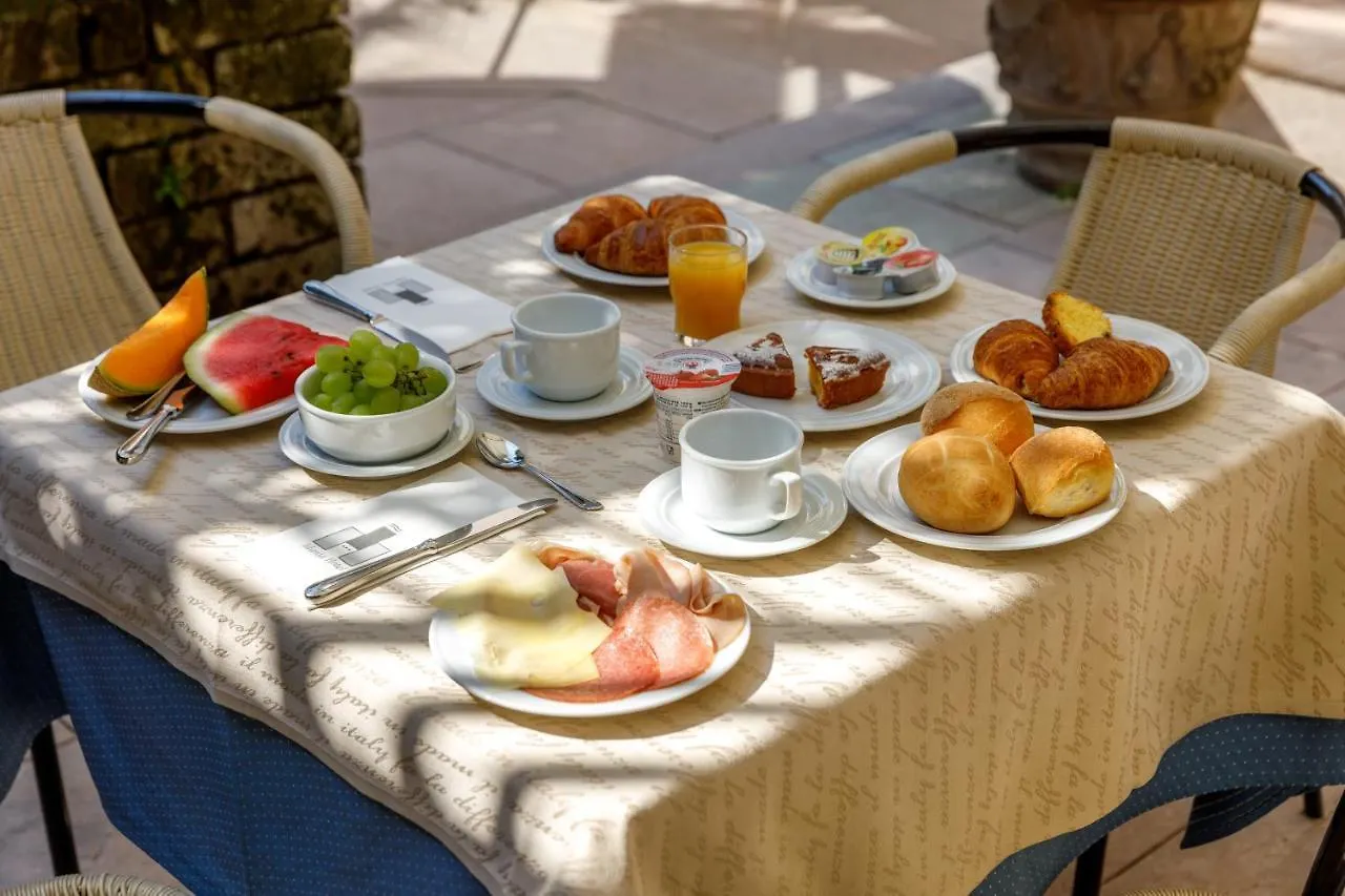 Hotel Idania Bardolino